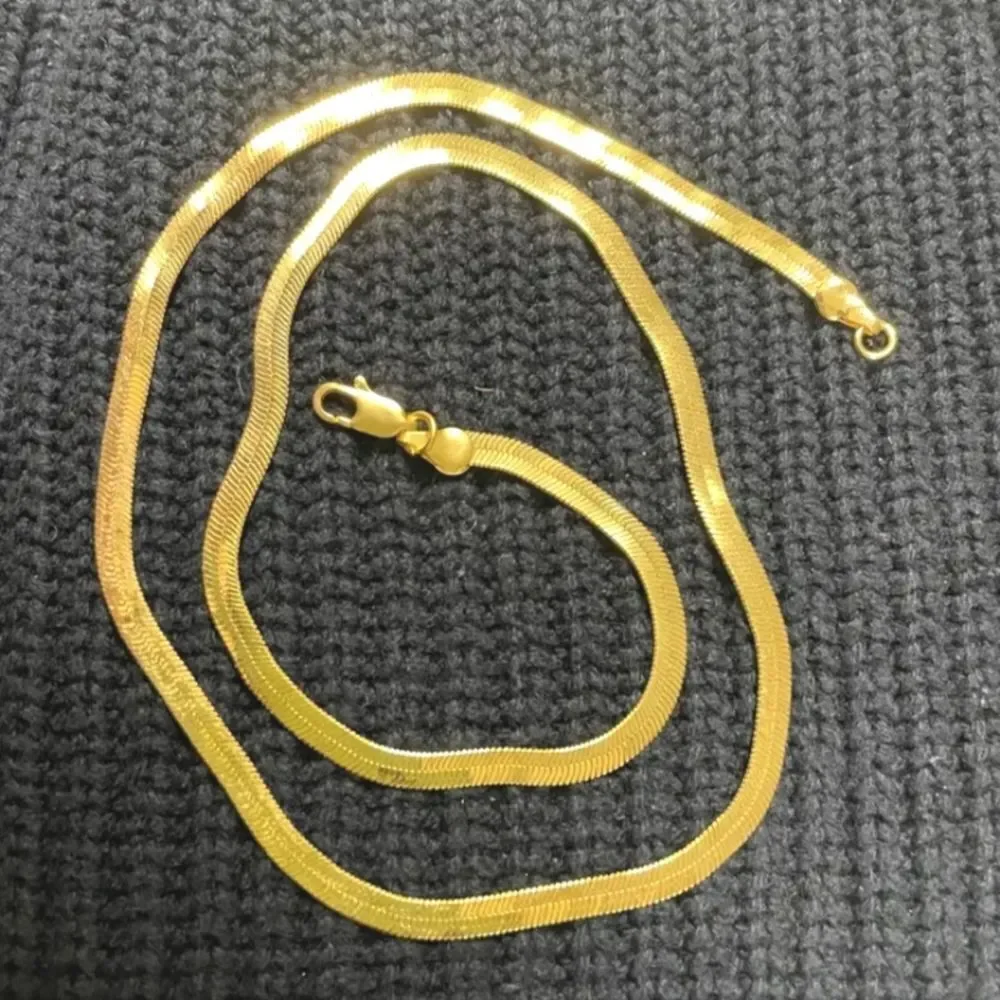 Herringbone 4mm golden necklace